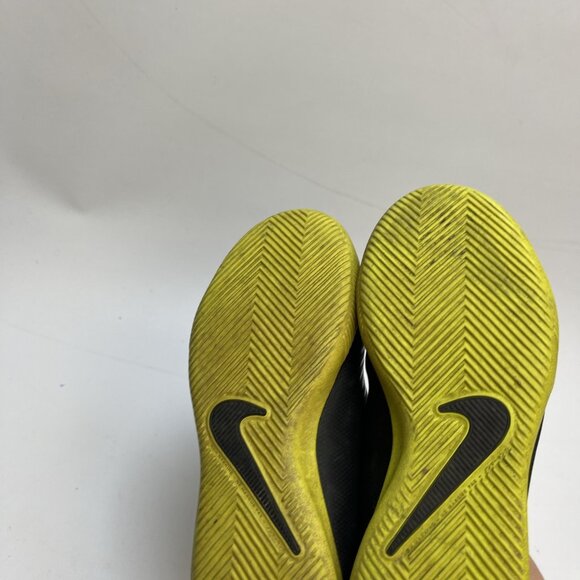 Nike Jr Phantom Venom Club IC indoor soccer shoes black/volt AO0399 007 Size 2Y - Picture 5 of 13
